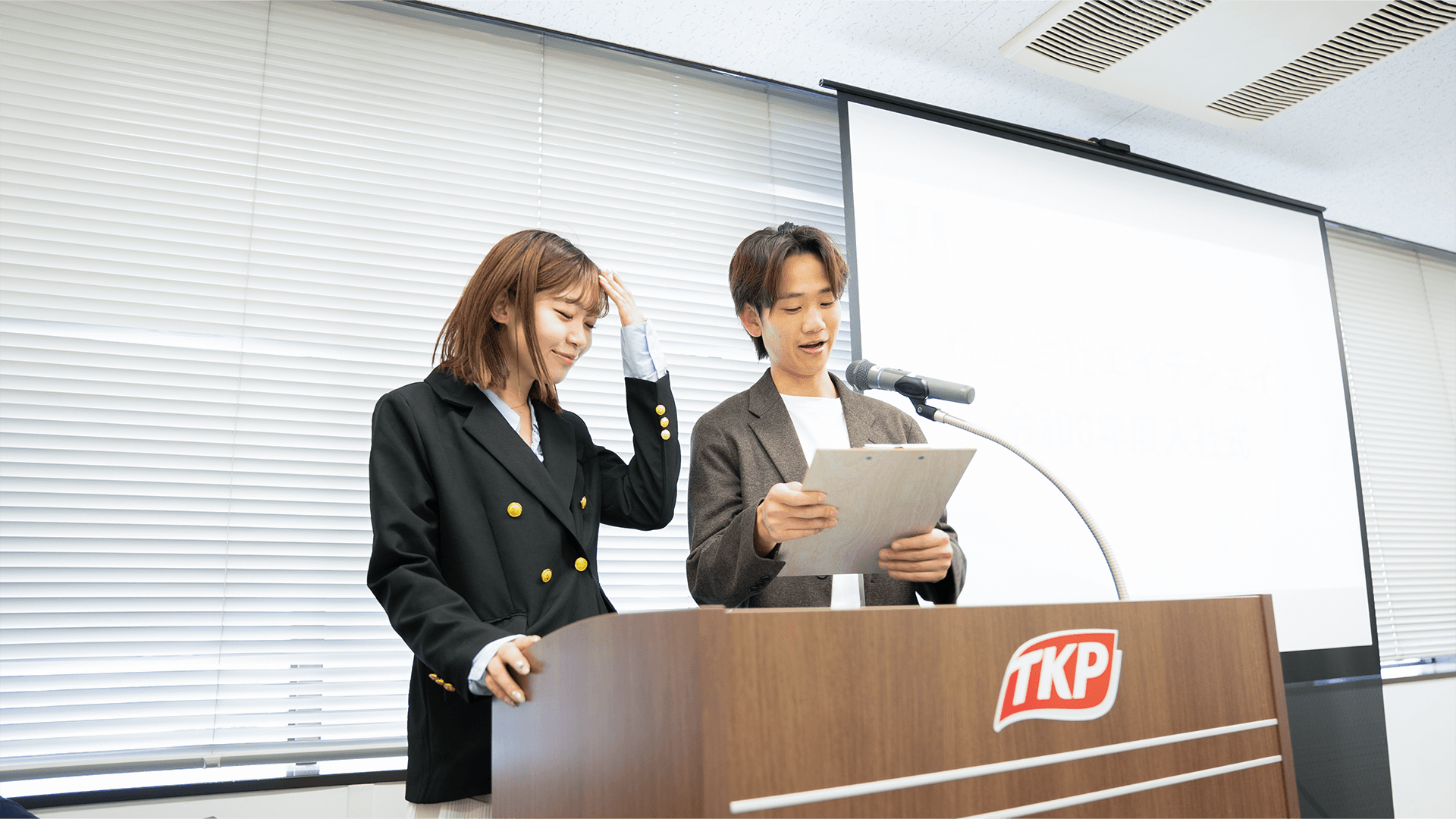 司会を務めた西村と北嶋