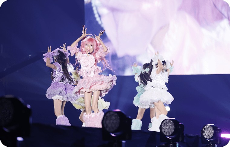 Turning Expression into Works