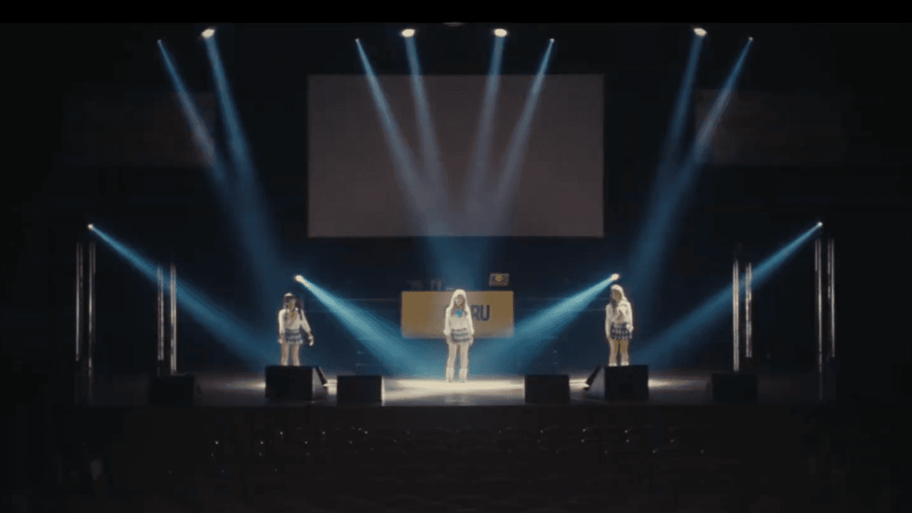 ウチらForever MVシーン6